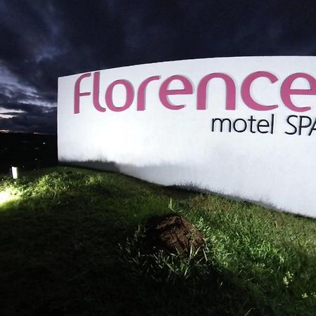Florence Motel - Santo Angelo-Rs Extérieur photo