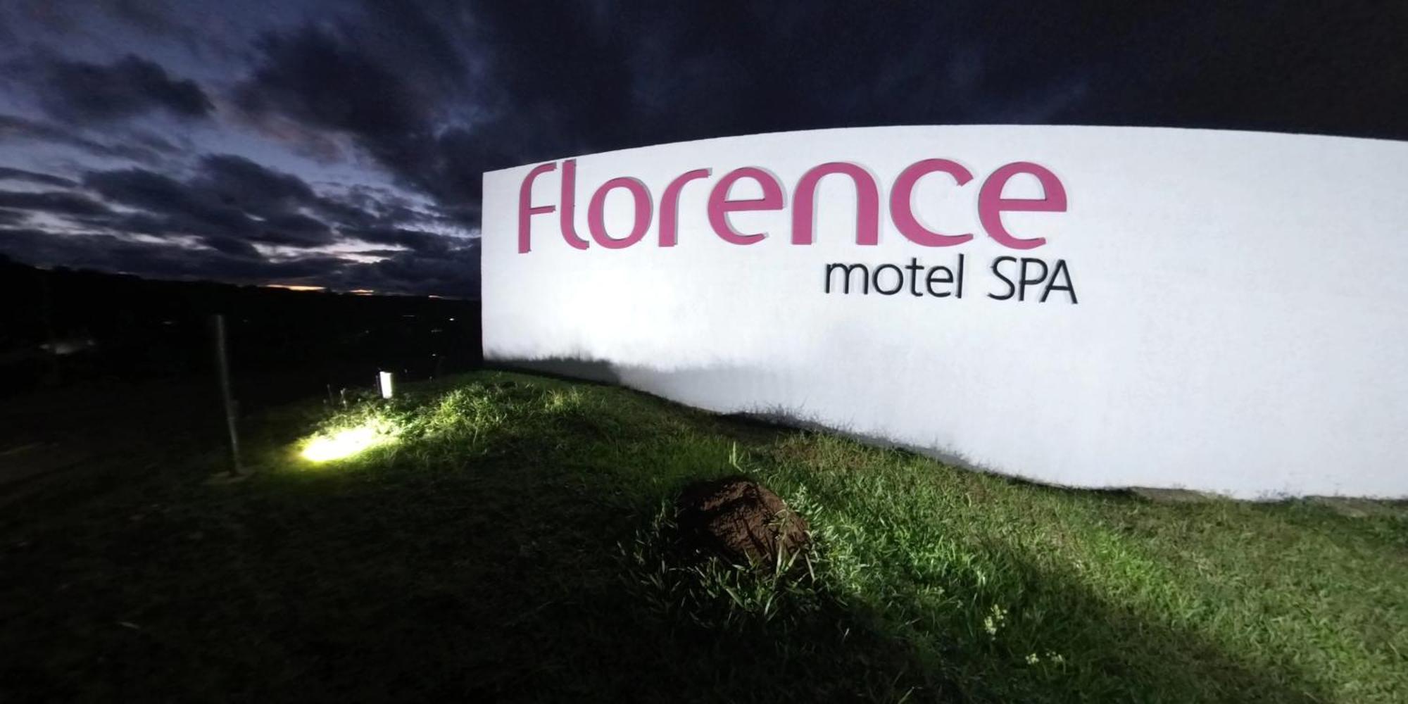 Florence Motel - Santo Angelo-Rs Extérieur photo